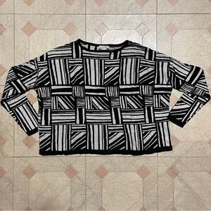 H&M Abstract Design Sweater